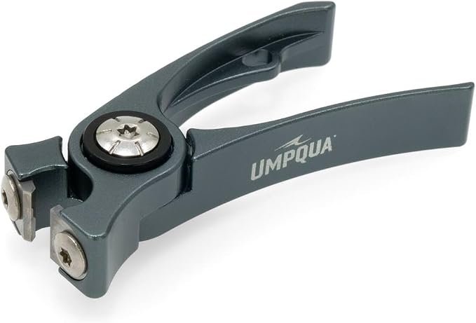Umpqua RiverRun Nip W Lanyard