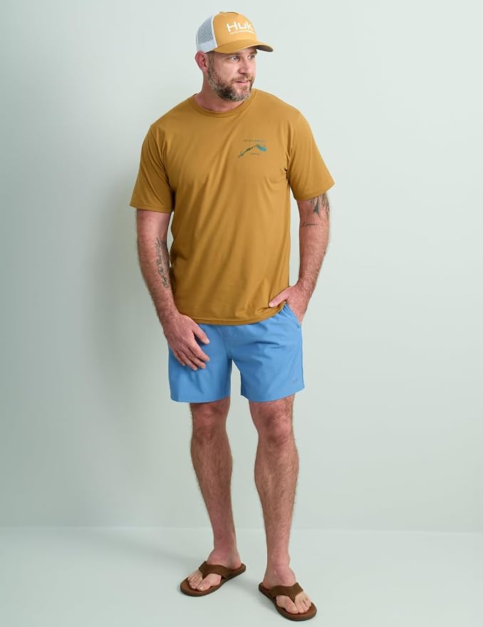 HUK Mens Performance Fishing Logo Tee, Short Sleeve T-Shirt for Men