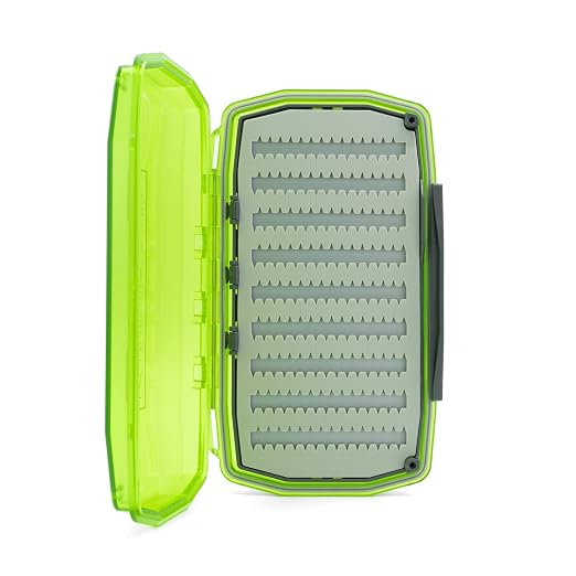 Umpqua UPG Sili Waterproof Essential Fly Box Large Hot Green
