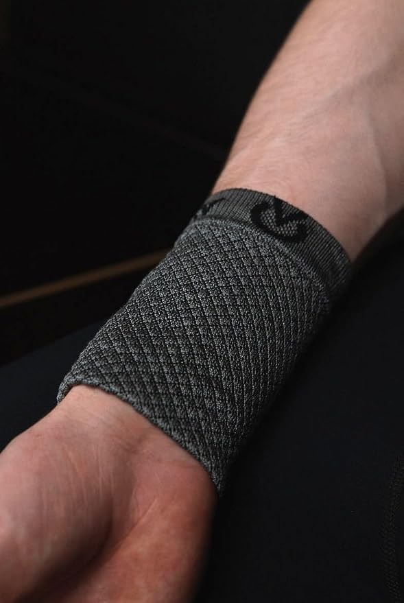 A-SHIELD Cut-Resistant Wrist Guards A7 – Elite Seamless Protection, Lightweight, Breathable & Moisture-Wicking