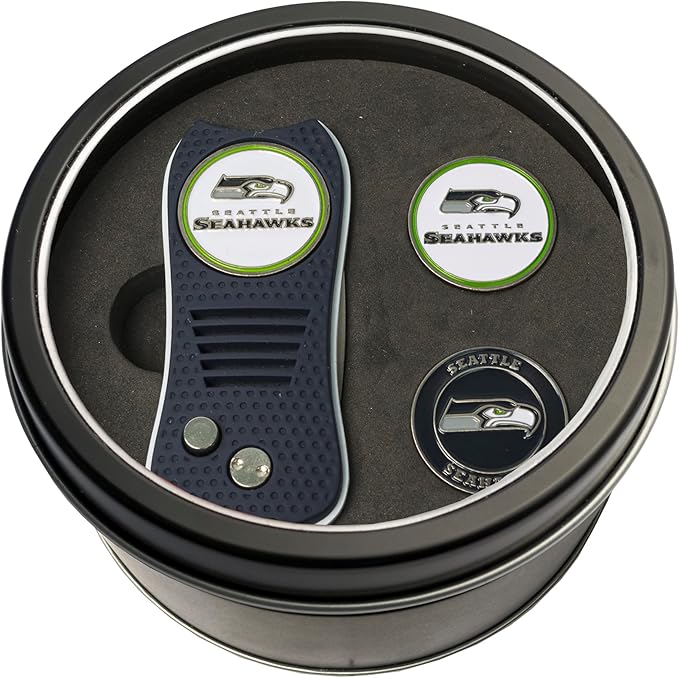 Team Golf NFL Gift Set Retractable Divot Tool with 3 Double-Sided Magnetic Ball Markers, Patented Single Prong Design, Causes Less Damage to Greens, Retractable Mechanism