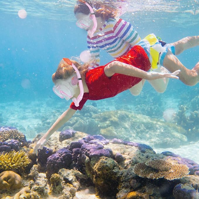 Kids Snorkeling Set - Adjustable Flippers + Panoramic Snorkel Mask + Dry Snorkel Tube + Travel Bags - Suitable for Kids & Juniors, Age 5-14