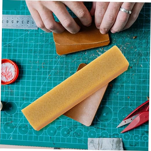 LIFKOME Auto Sandpaper Cleaner Sandpaper Discs Cleaning Block Versatile for Skateboards Grip Tape Shoes