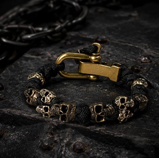 Skull Paracord Bracelet Black Green Paracord Bracelet Adjustable Gothic Design Bracelets with Metal Skull Charms U-Shackle Closure