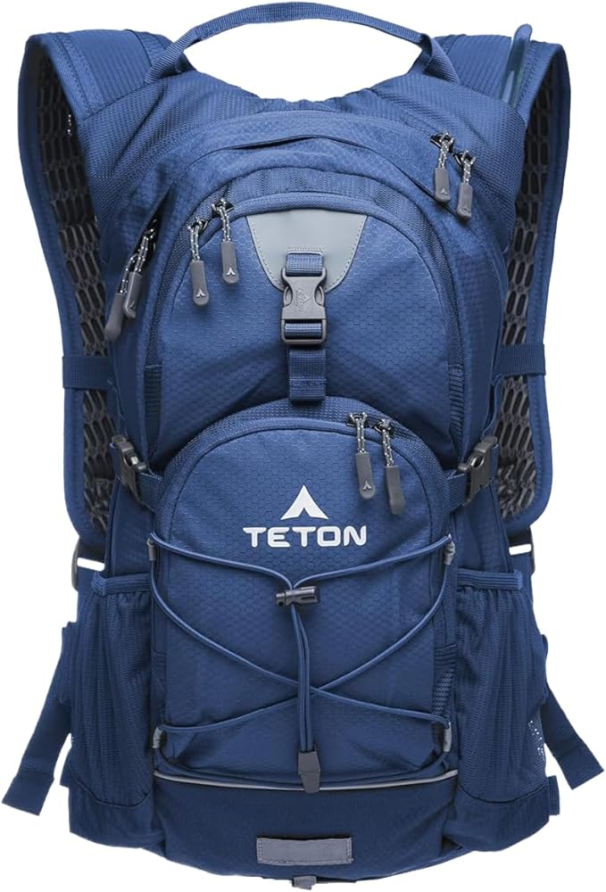 Teton Oasis/Trailrunner Hydration Backpack – Lightweight Water Pack with 2L/3L Bladder for Hiking, Running, Cycling, Biking 18L/22L Sizes – Sewn-in Rain Cover – Fits Men and Women