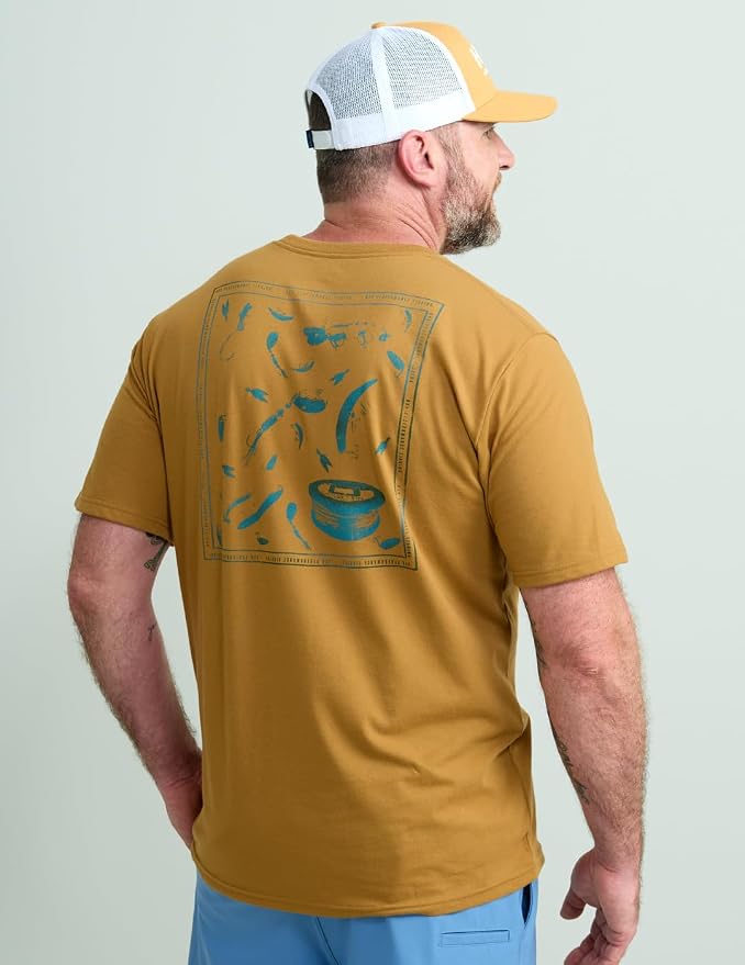 HUK Mens Performance Fishing Logo Tee, Short Sleeve T-Shirt for Men