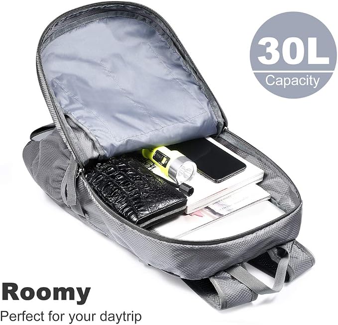 Solar Backpack Foldable Hiking Daypack With 5V Power Supply