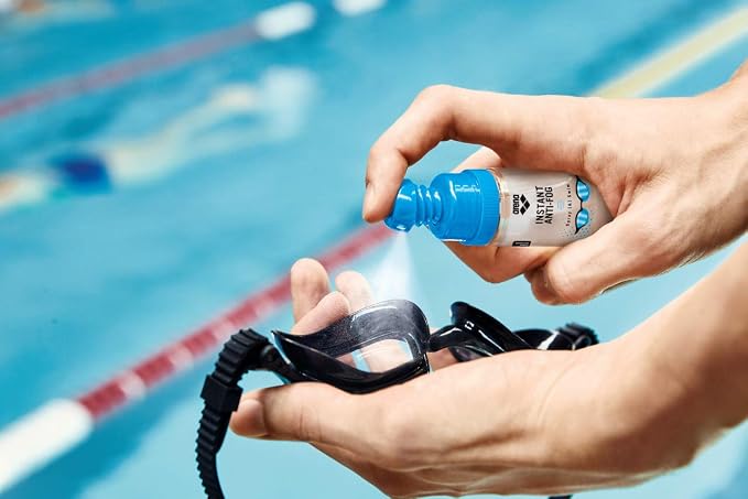 ARENA Instant Anti-Fog Spray Swim Goggles Treatment Prevents Fogging Swim Practice Essential Defogger Solution, 35ml Up to 150 Applications, Clear