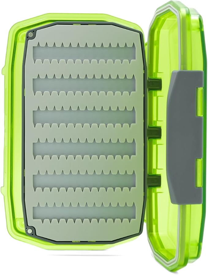Umpqua UPG Sili Waterproof Essential Fly Box Medium Hot Green