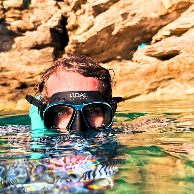 Tidal Freedive Mask - Aluma Pro with Advanced Anti-Fog Technology. Ultra Low Volume Mask for Freediving, Snorkeling and Scuba Diving. Tempered Glass Lens.