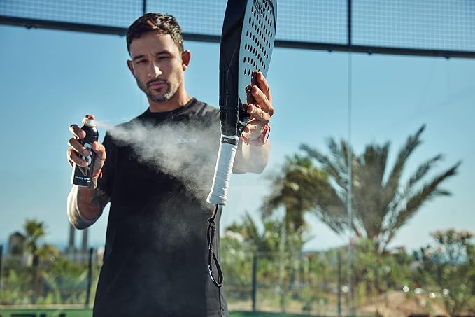 4on Total Grip Spray – Non-Slip Spray to Improve Your Grip. Effective for Padel and Pickleball - Provides Maximum Grip and Friction for Sweaty Hands - 6.77 Oz (200 ml)