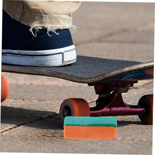LIOOBO 5pcs Skateboard Accessories Wear-Resistant Grip Tape Cleaners Easy-to-use Skateboard Cleaner for Rubber Tape