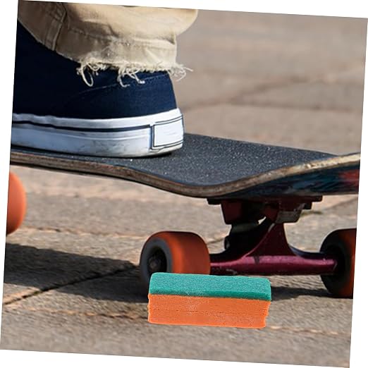 LIOOBO 4pcs Skateboard Grip Tape Cleaner Durable Rubber Tool for Optimal Grip Multifunctional Design for Skateboards Tennis Rackets Shoe Soles Reliable Cleaning Accessory