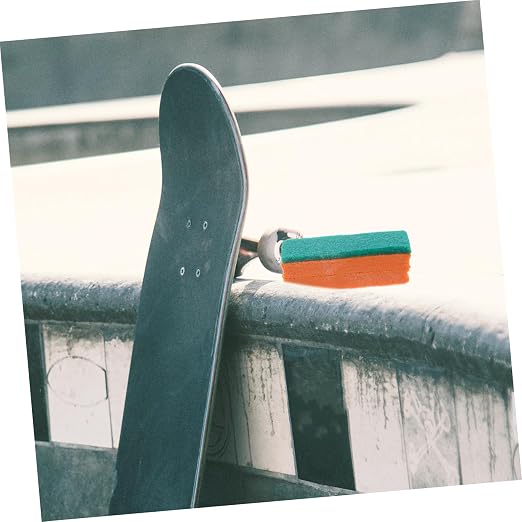KESYOO 4pcs Skateboard Grip Tape Cleaner Wear-Resistant Rubber Eraser for Efficient Cleaning Compact for Portability for Skateboard Maintenance and Care