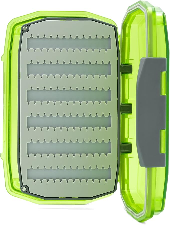 Umpqua UPG Sili Waterproof Essential Fly Box Medium Blue