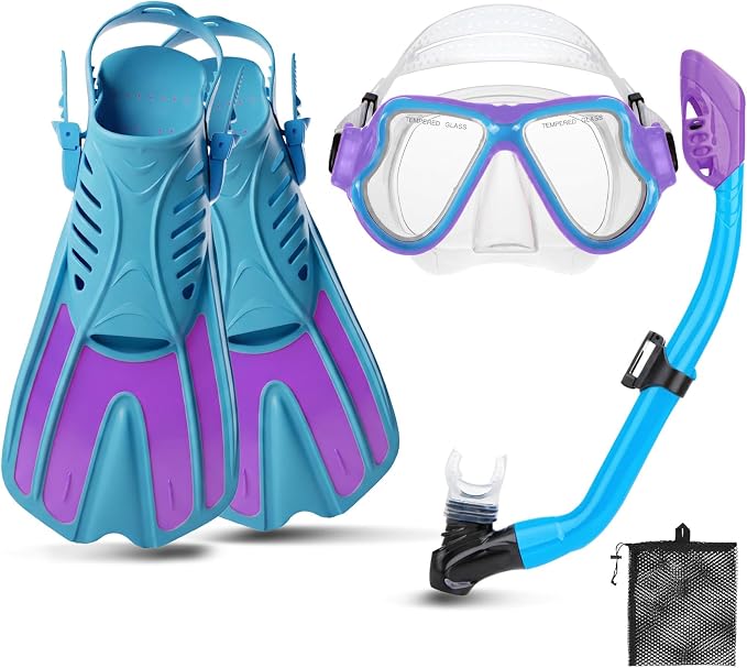 Snorkeling Gear for Kids, 4 in 1 Child Mask Fins Snorkel Set with Panoramic View Anti Fog Mask, Dry Top Snorkel, Trek Fins and Travel Bag, Kids Snorkeling Set with Fins for Snorkeling Swimming