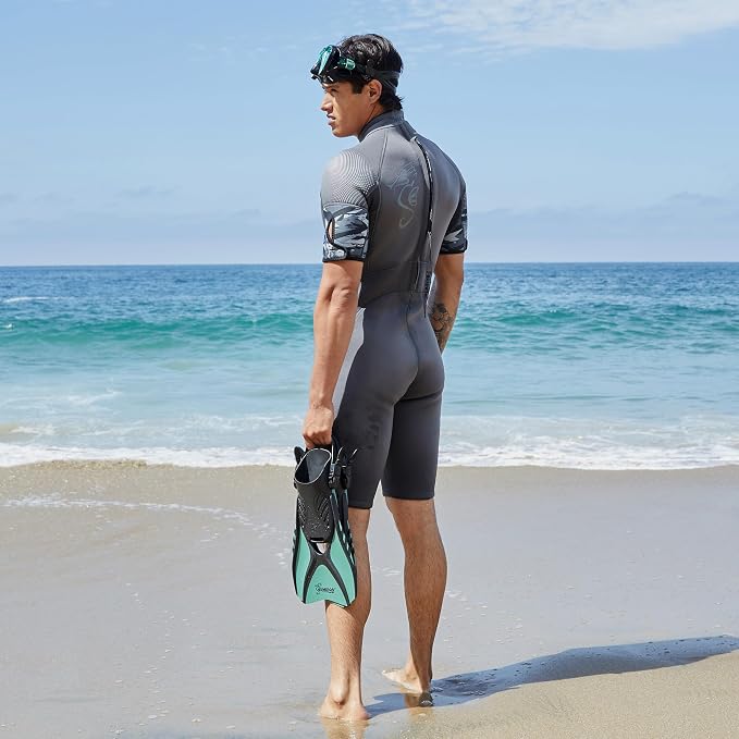 Seavenger Hanalei Anti-Fog 4-Piece Snorkeling Set with Soft-Flex Dry Snorkel, Adjustable Open-Heel Fins, Twin-Lens Mask, and Mesh Bag