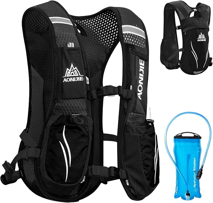 TRIWONDER Running Vest Hydration Pack Backpack for Men & Women, Lightweight Trail Marathon Run Race Vest for Cycling Jogging