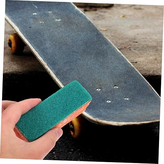 KESYOO 2pcs Skateboard Grip Tape Cleaner Rubber Eraser for Effortless Cleaning of Skateboards Tennis Rackets and Shoe Soles Compact and Portable Design