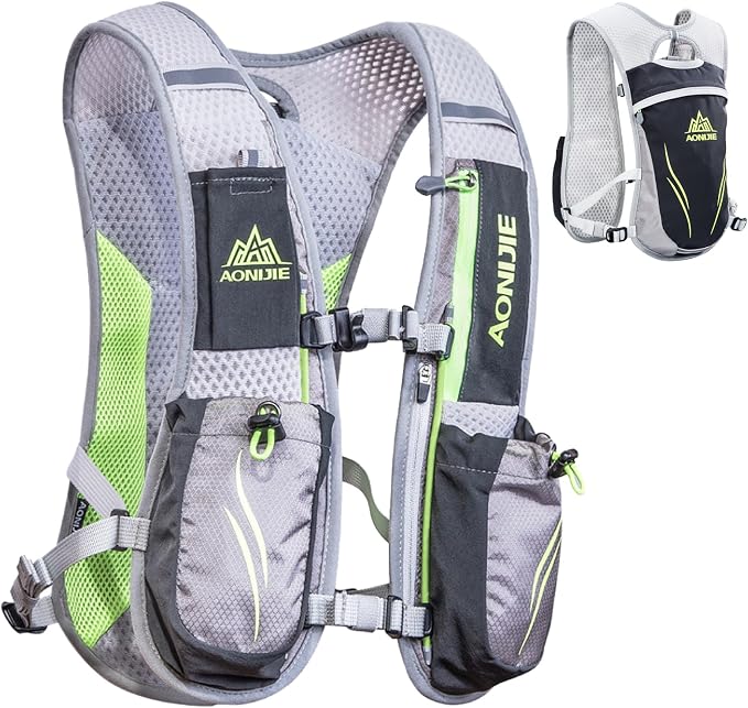 TRIWONDER Running Vest Hydration Pack Backpack for Men & Women, Lightweight Trail Marathon Run Race Vest for Cycling Jogging