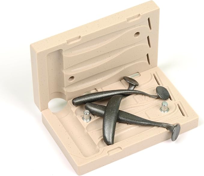 FatFish V21-3C Bait Mold Soft Plastiс Lure Making Injection Mold for Do-It Fishing Lures 3"