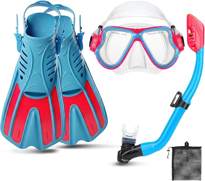 Snorkeling Gear for Kids, 4 in 1 Child Mask Fins Snorkel Set with Panoramic View Anti Fog Mask, Dry Top Snorkel, Trek Fins and Travel Bag, Kids Snorkeling Set with Fins for Snorkeling Swimming
