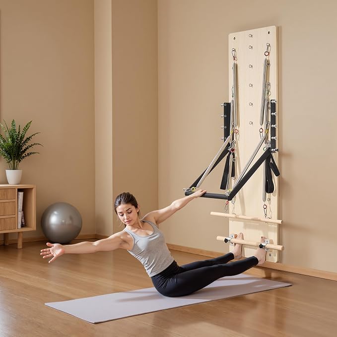 VEVOR Pilates Reformer Foldable, Suitable for Intermediate and Beginners Users, Pilates Equipment for Home Gym Studio Use with 4 Adjustable Resistance Spring, Up to 400 LBS