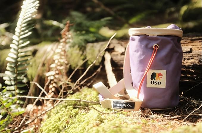 Oso Supply Co - Classic Chalk Bag for Rock Climbing, Bouldering Chalk Bag Bucket with Quick-Clip Belt, Zippered Pockets and Pouch - Perfect Indoor/Outdoor Rock Climbing Gear Equipment