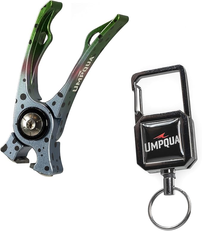 Umpqua River Run Nipper with Retractor
