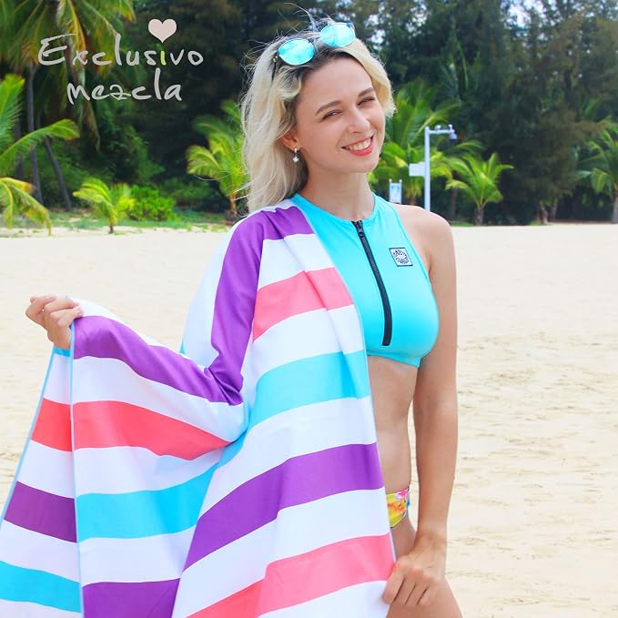 Exclusivo Mezcla 2 Pack Microfiber Quick Dry Beach Towels, Large Lightweight Sandfree Pool Towels for Swimming Camping Travel with Bag (Green and Purple, 30x60 Inches)