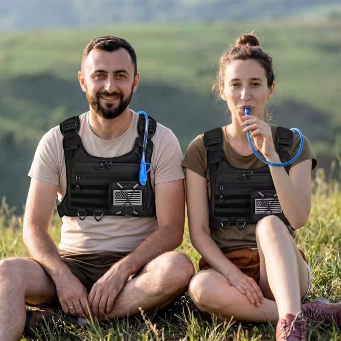 Hydration Vest with 2L Water Bladder for Men and Women,Lightweight Adjustable Hydration Backpack,Reflective Running Vest Chest Bag for Climbing Cycling Hiking
