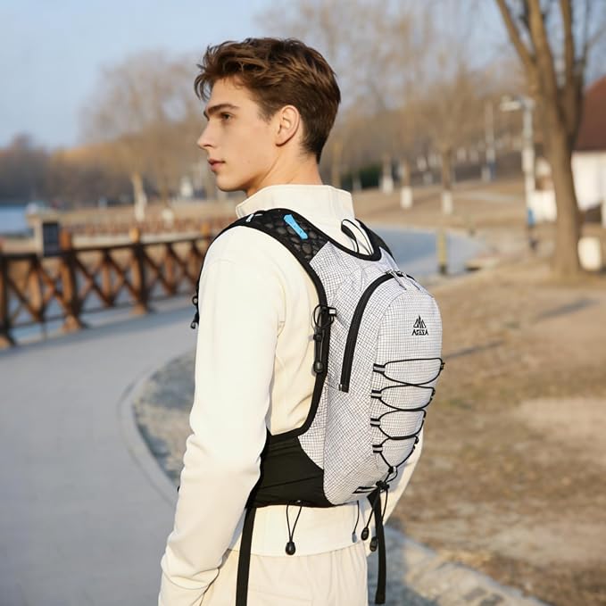 TRIWONDER Hydration Vest Running Backpack for Men & Women, Water Pack for Hiking, Camping, Climbing & Cycling, Lightweight Daypack