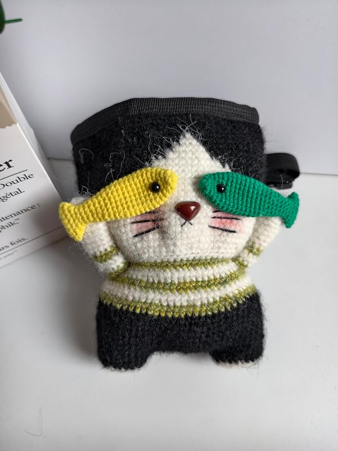 Handmade Crochet Rock Climbing Chalk Bag, Fun Plush Animal Chalk Pouch with Drawstring, Adjustable Waist Belt for Indoor Outdoor Bouldering Sport Climbing