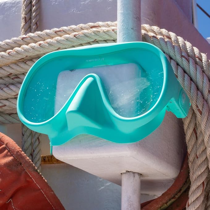Spartacus Frameless Dive Mask, Ultra-Clear Low-Iron Glass, Wide View, Low Volume, 100% Silicone Skirt