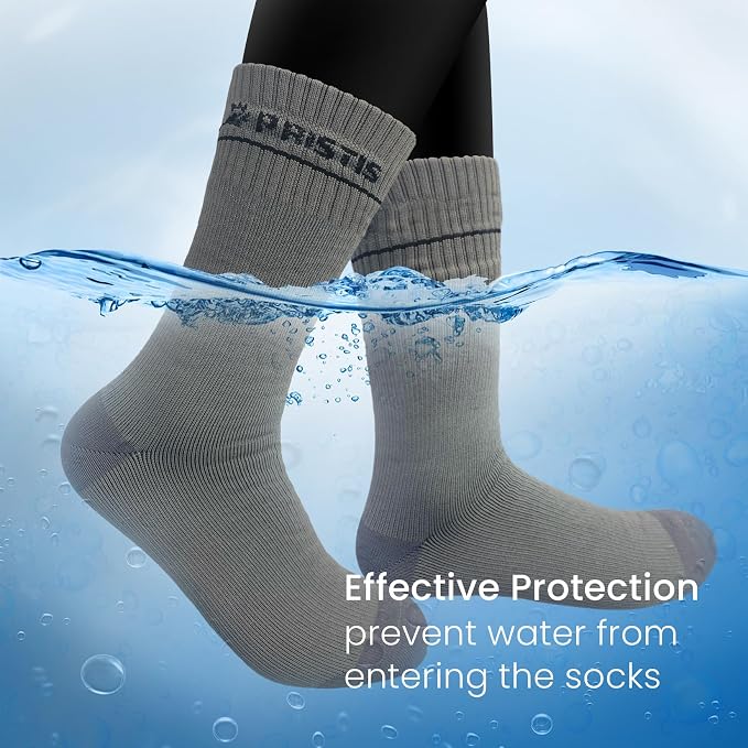 Pristis Exquisite Outdoor Fishing Equipment Combination, High Strength Fish Gripper & Athletic Waterproof Socks (Small), Nice Gift for Family