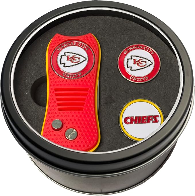 Team Golf NFL Gift Set Retractable Divot Tool with 3 Double-Sided Magnetic Ball Markers, Patented Single Prong Design, Causes Less Damage to Greens, Retractable Mechanism