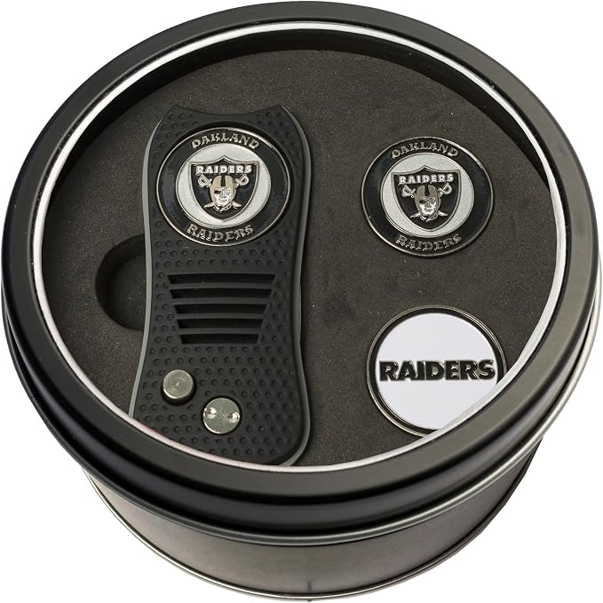 Team Golf NFL Gift Set Retractable Divot Tool with 3 Double-Sided Magnetic Ball Markers, Patented Single Prong Design, Causes Less Damage to Greens, Retractable Mechanism