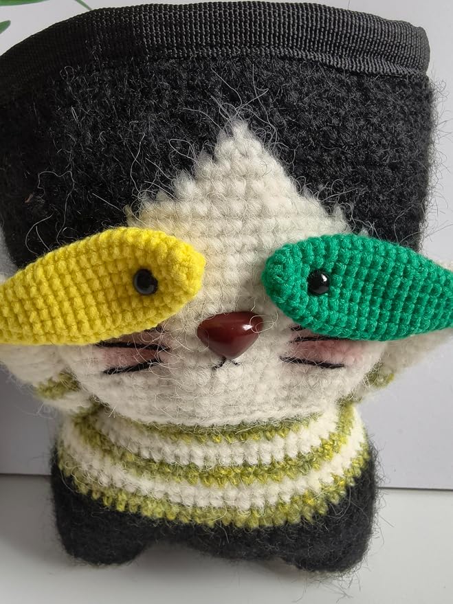 Handmade Crochet Rock Climbing Chalk Bag, Fun Plush Animal Chalk Pouch with Drawstring, Adjustable Waist Belt for Indoor Outdoor Bouldering Sport Climbing