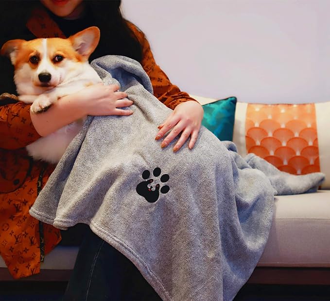 Dogvingpk Extra Large Dog Towel 1 Pack, Super Absorbent Soft Quick Drying Microfiber Pet Bath Towels for Large & Medium Dogs (XL-55" * 36", Grey)