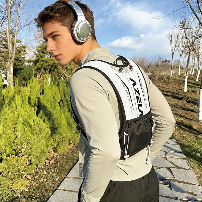 TRIWONDER Hydration Vest Running Backpack for Men & Women, Water Pack for Hiking, Camping, Climbing & Cycling, Lightweight Daypack