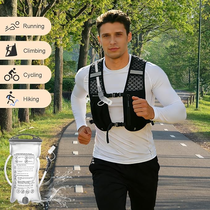 Running Vest with 1.5L Water Bladder, Lightweight Hydration Backpack for Women Men, Breathable Pack Adjustable Chest Straps Running Hydration Vest for Trail Running, Cycling, Hiking - Black