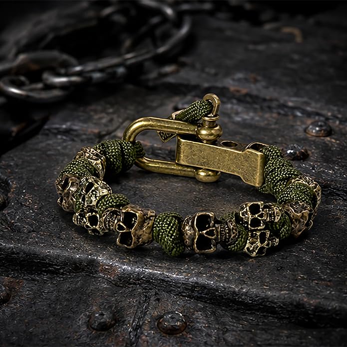 Skull Paracord Bracelet Black Green Paracord Bracelet Adjustable Gothic Design Bracelets with Metal Skull Charms U-Shackle Closure