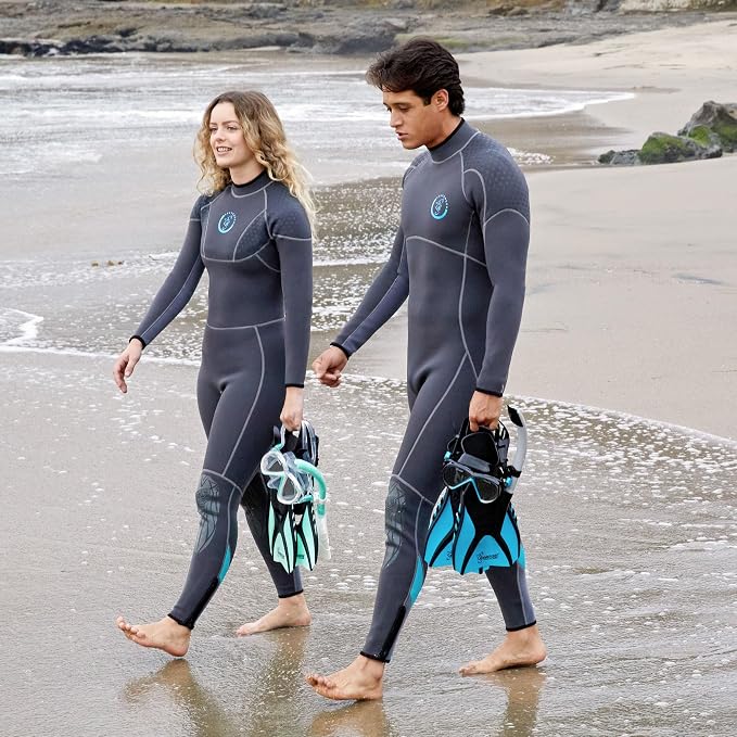 Seavenger Hanalei Anti-Fog 4-Piece Snorkeling Set with Soft-Flex Dry Snorkel, Adjustable Open-Heel Fins, Twin-Lens Mask, and Mesh Bag