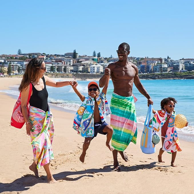 Dock & Bay Kid's Towel - for Beach Use - Quick Dry, Sand Free - Compact, Lightweight - 100% Recycled - Includes Bag - Good Vibes Club, Medium (130x70cm, 51x28)