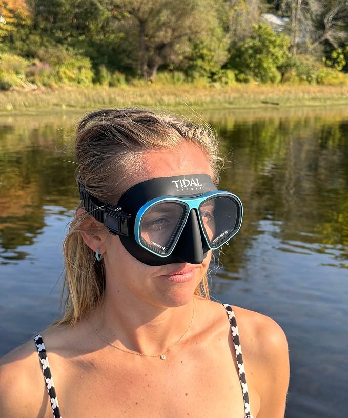 Tidal Freedive Mask - Aluma Pro with Advanced Anti-Fog Technology. Ultra Low Volume Mask for Freediving, Snorkeling and Scuba Diving. Tempered Glass Lens.