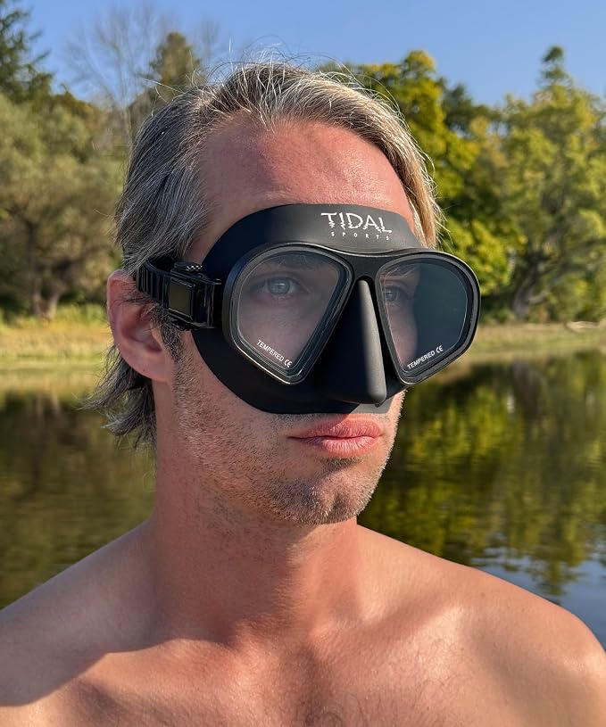Tidal Freedive Mask - Aluma Pro with Advanced Anti-Fog Technology. Ultra Low Volume Mask for Freediving, Snorkeling and Scuba Diving. Tempered Glass Lens.
