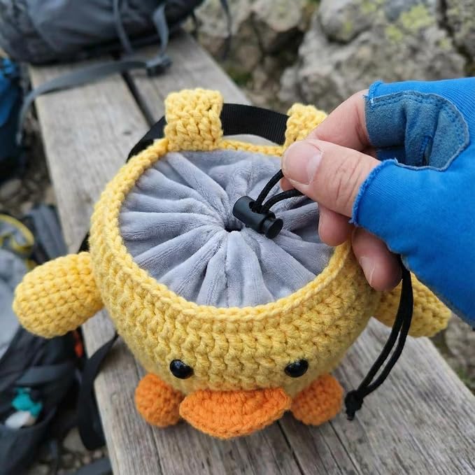 Handmade Crochet Rock Climbing Chalk Bag, Fun Plush Animal Chalk Pouch with Drawstring, Adjustable Waist Belt for Indoor Outdoor Bouldering Sport Climbing