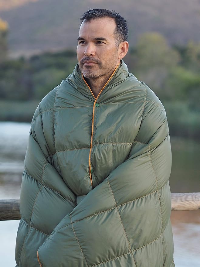 Get Out Gear Down Camping Blanket - Puffy, Packable, Lightweight and Warm | Ideal for Outdoors, Travel, Stadium, Festivals, Beach, Hammock | 650 Fill Power Water-Resistant Backpacking Quilt