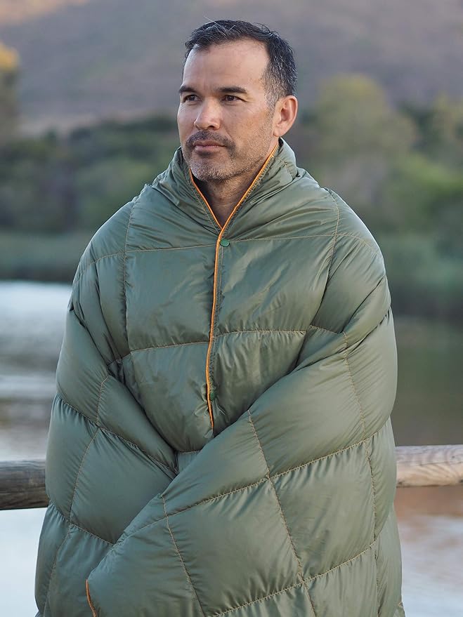 Get Out Gear Down Camping Blanket - Puffy, Packable, Lightweight and Warm | Ideal for Outdoors, Travel, Stadium, Festivals, Beach, Hammock | 650 Fill Power Water-Resistant Backpacking Quilt