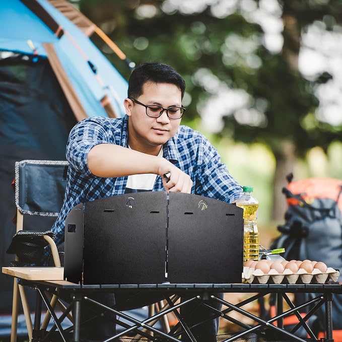 REDCAMP Portable 4 Panel Steel Camping Stove Windscreen, Foldable Windproof Outdoor Gas Stove Windshield with Storage Bag for Camping, Hiking, Backpacking, Picnic, Cooking Black